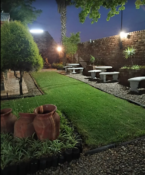 Lapasite Lodge